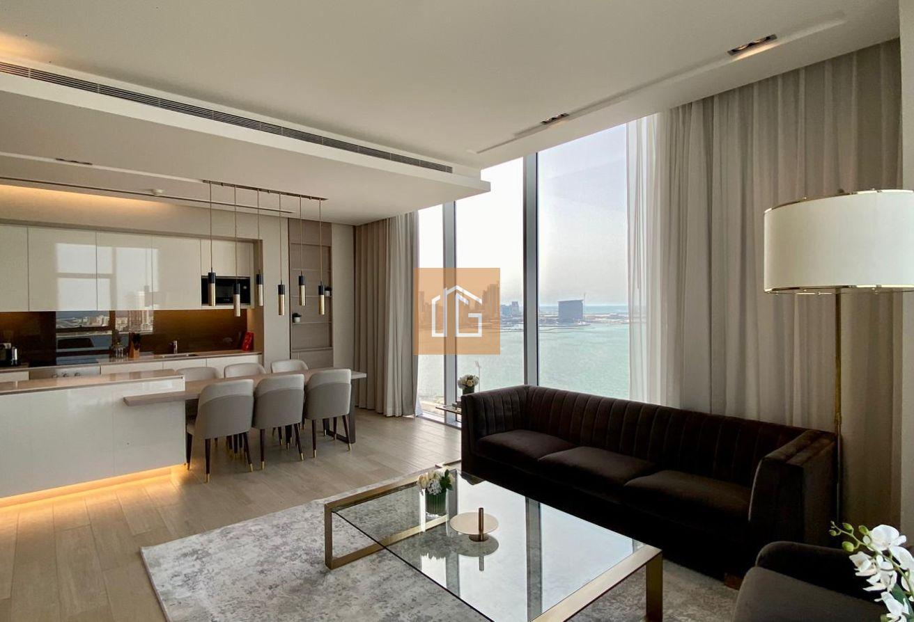 | SEA VIEW | HOUSE - KEEPING | FONTANA | SPACIOUS