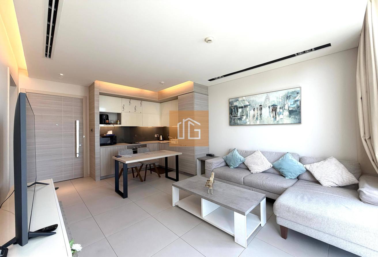 5* SERVICE / GREAT AMENITIES / LUX TOWER