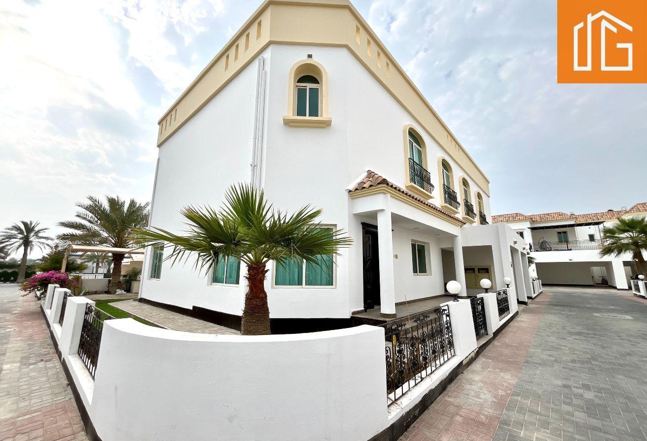 Renovated Villa with Garden | Near Rugby Club