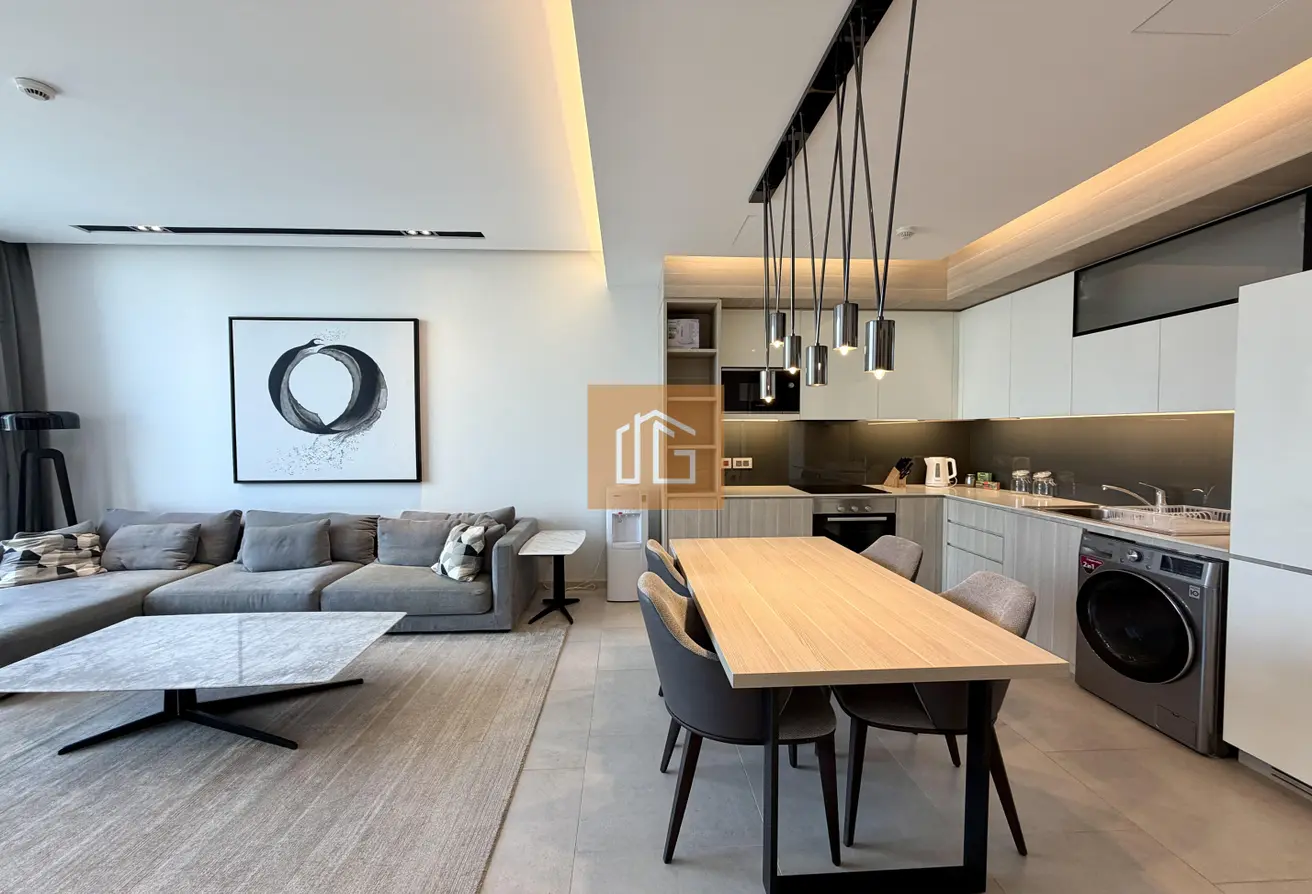 FONTANA INFINITY | MODERN | AMENITIES | TOP