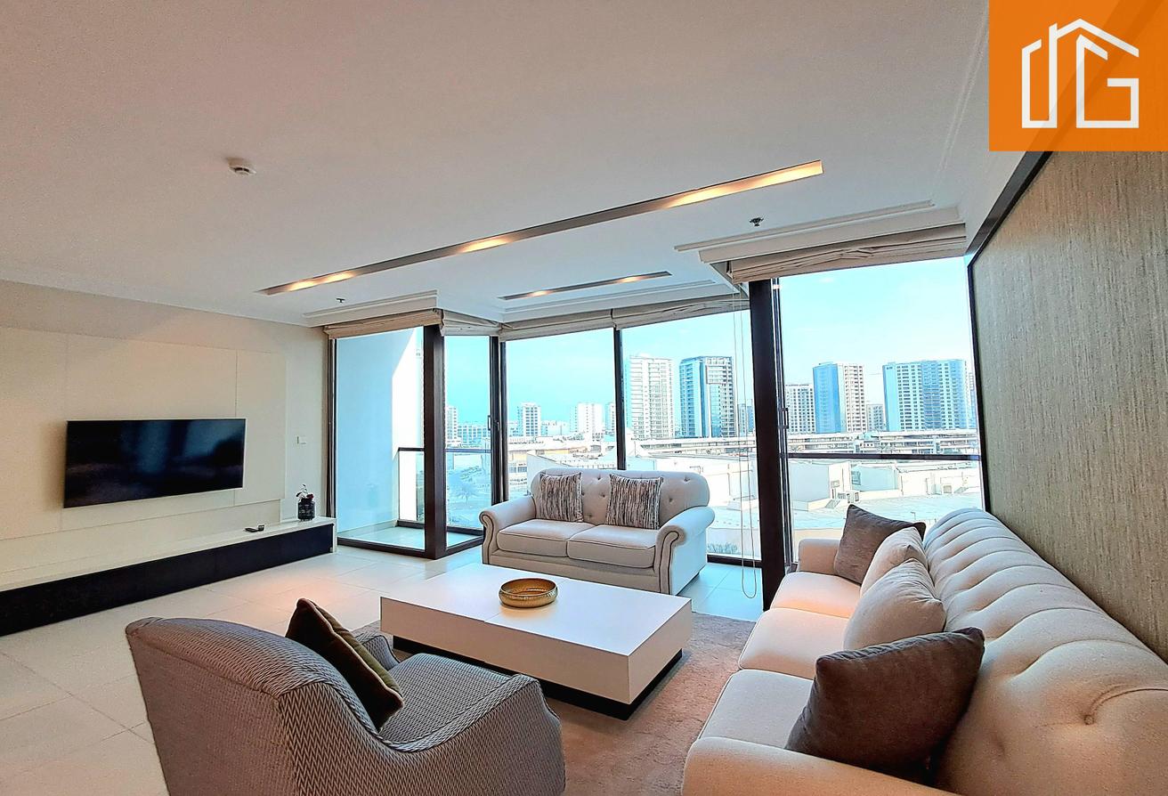 Modern | Well maintained building | Balcony