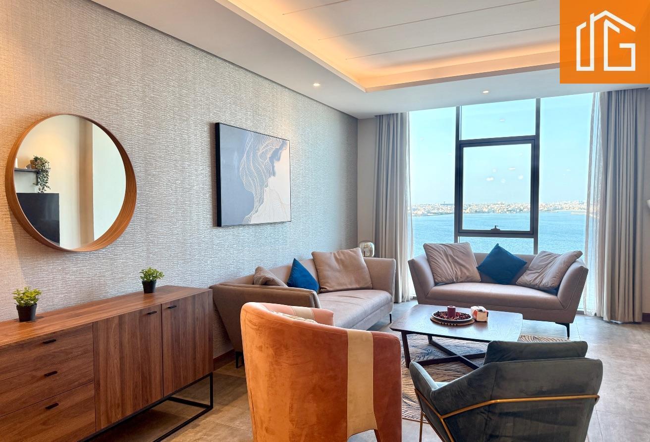 SEA VIEW | RENOVATED | MODERN | AMENITIES