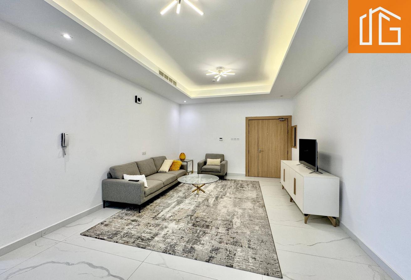 BRIGHT // SPACIOUS // PRIME LOCATION