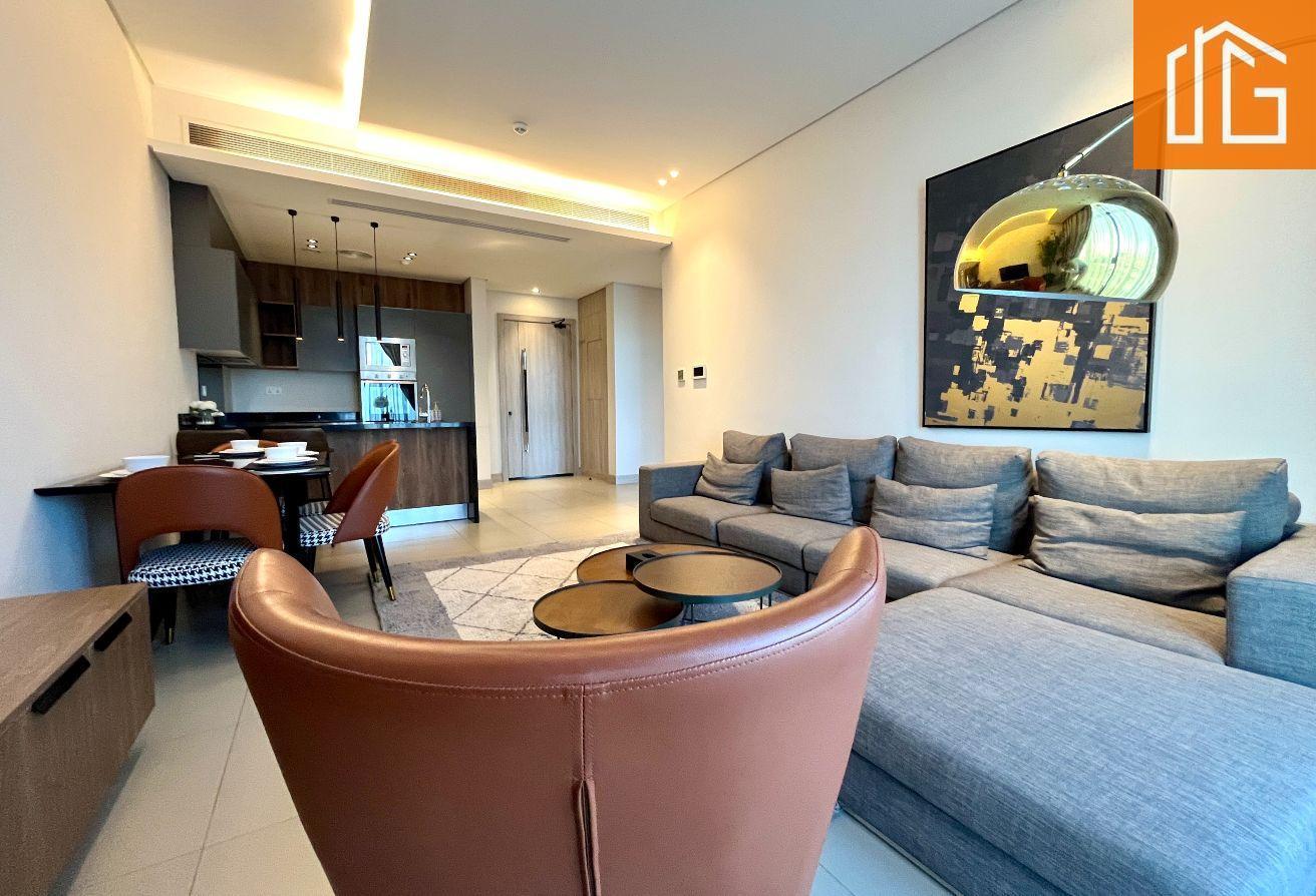 LUXURIOUS  / QUIET LOCATION / LOW FLOOR