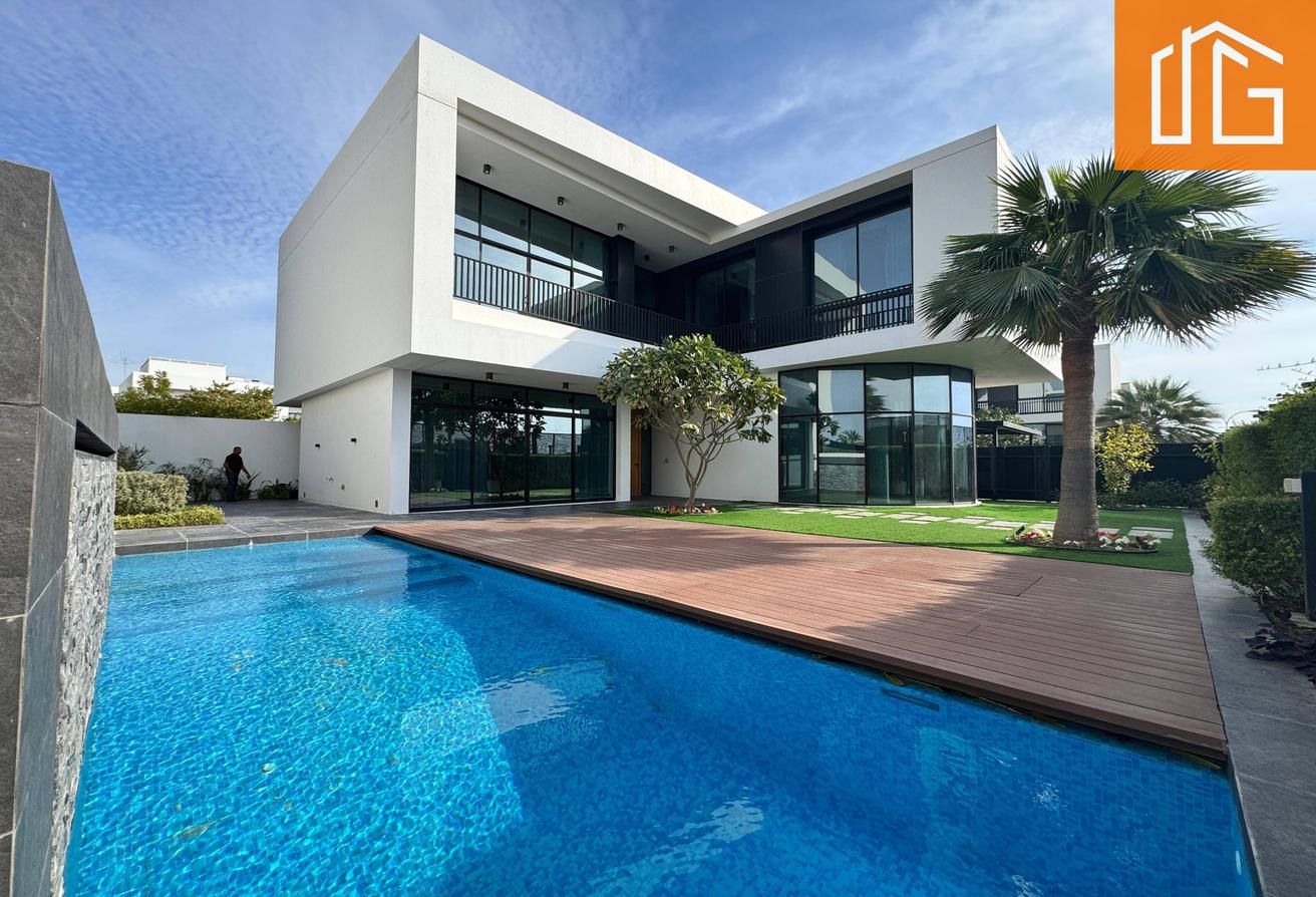 LUXURY / SPACIOUS / BALCONY /MAID'S ROOM