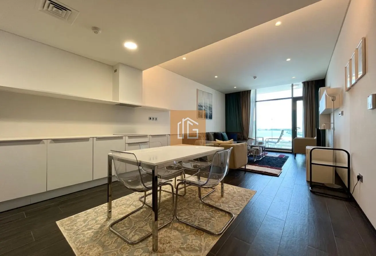 COMMUNITY LIFESTYLE / WATERFRONT LIVING
