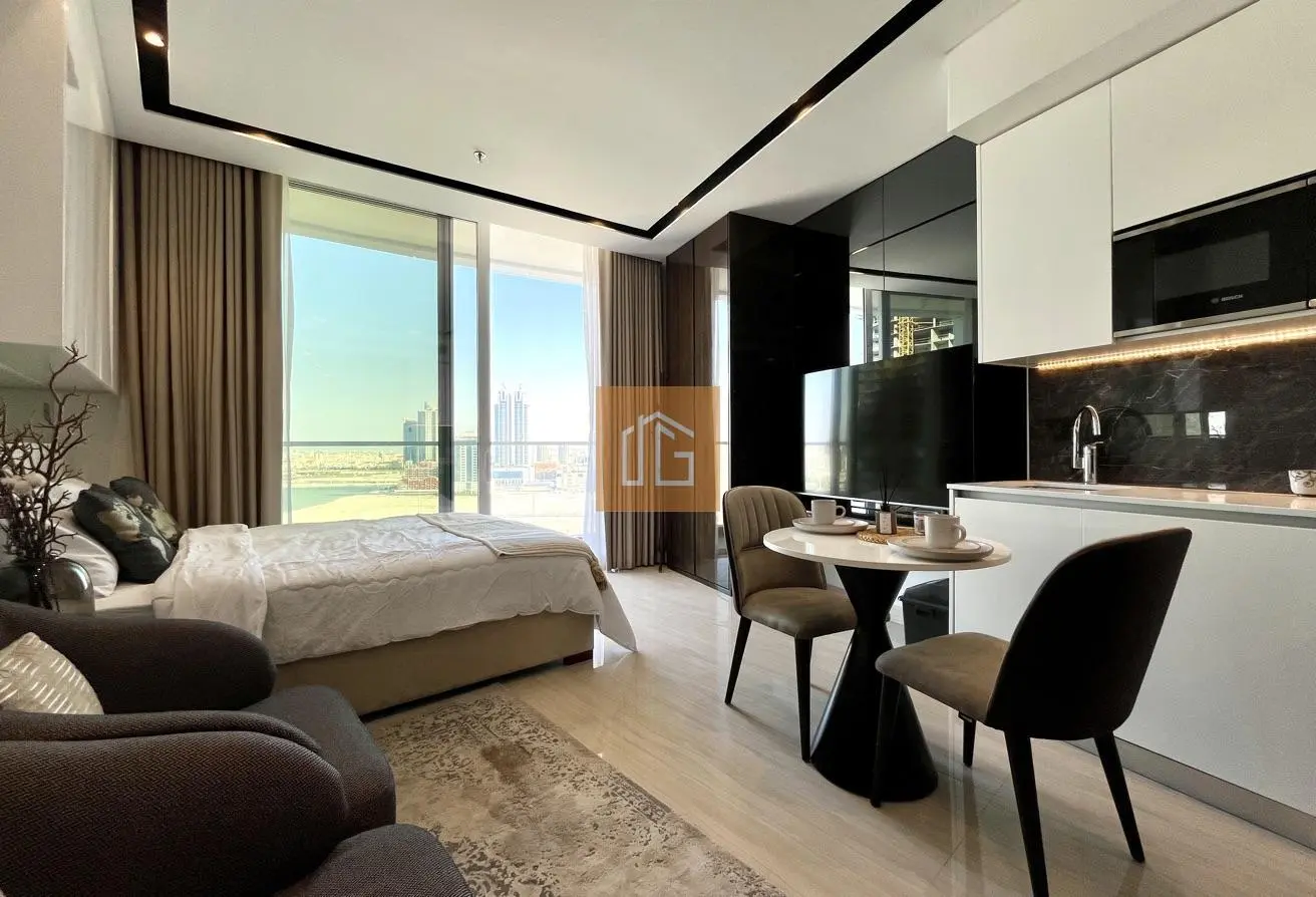 HOT DEAL / LUXURIOUS / WATER FRONT