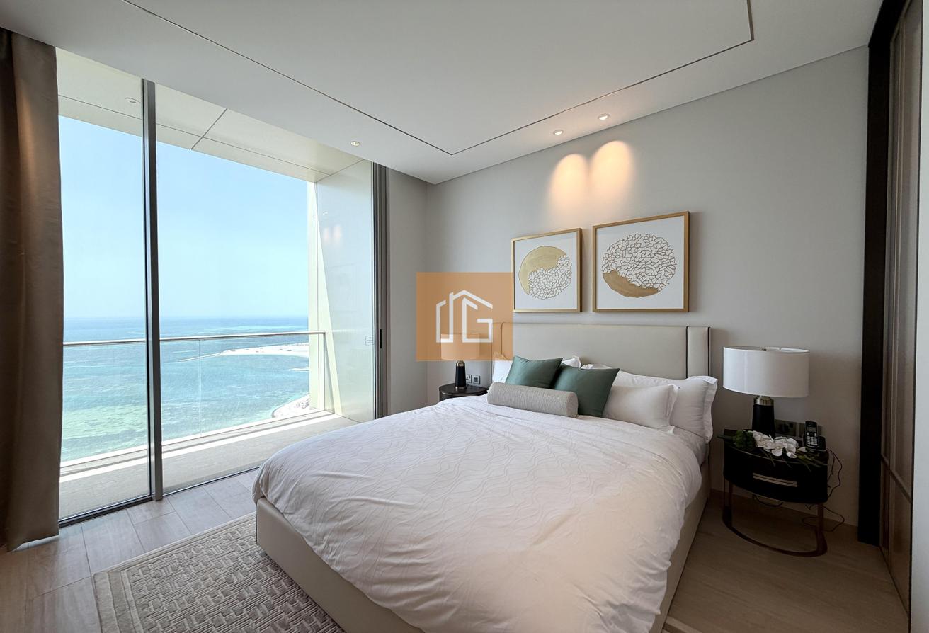 ONYX | BALCONY | SEA VIEW | 5* AMENITIES |