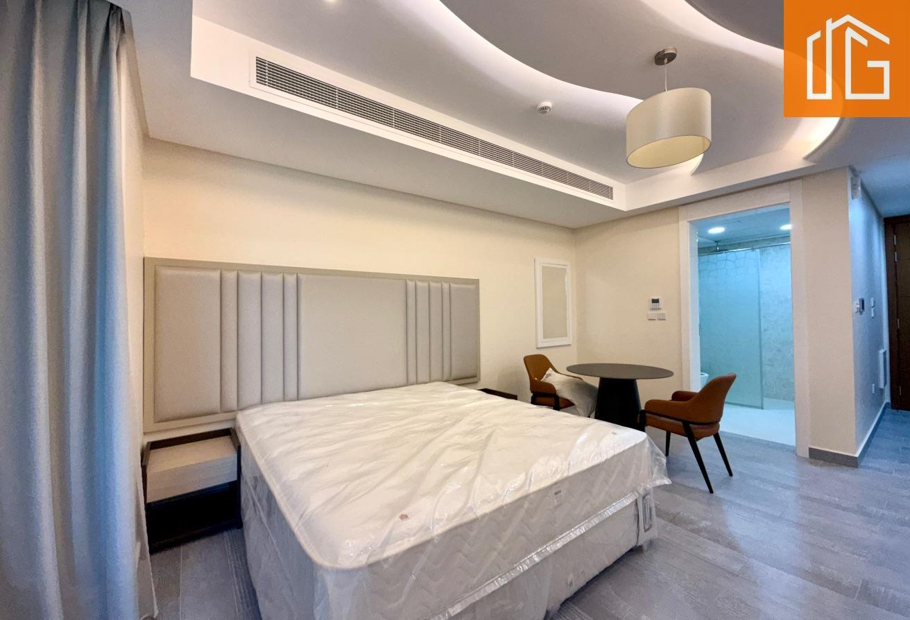 BRAND NEW | MODERN | HOUSEKEEPING | AMENITIES