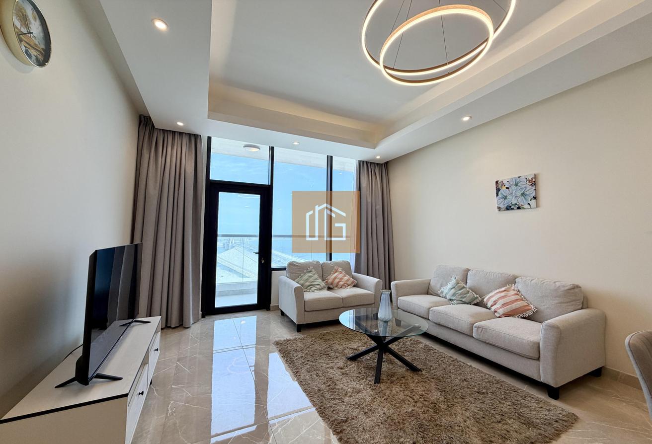 MODERN | BALCONY | SEA VIEW | BRIGHT | COSY
